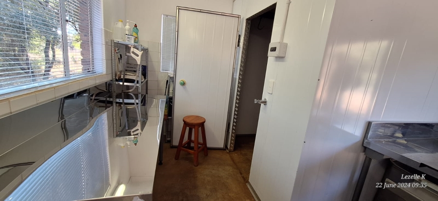 8 Bedroom Property for Sale in Swartruggens North West